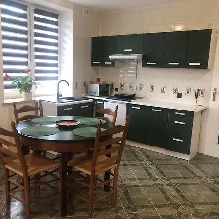 Apartment U Uli