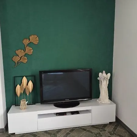 U Uli